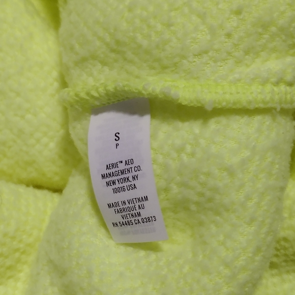 NWT🔥$55 Aerie Cloud Fluffy Soft Henley Sweatshirt Sweater Neon Yellow Last 1 - Picture 5 of 12
